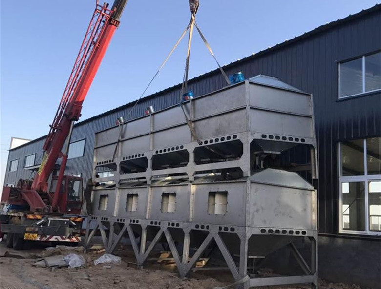 廢氣治理設(shè)備安裝現(xiàn)場 廢氣治理設(shè)備安裝現(xiàn)場